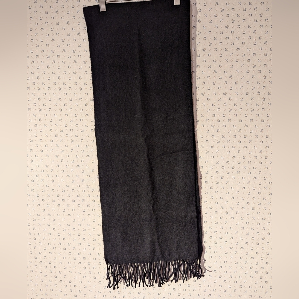 Valentini Scarf Black Wool Soft Mens Made in Italy classy quiet luxury old money